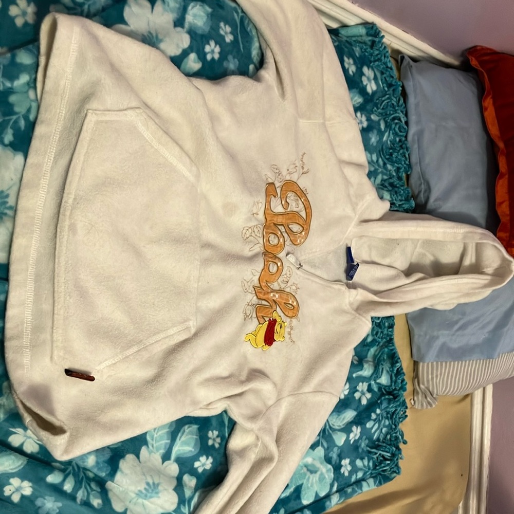 Disney Winnie the Pooh tan sweater